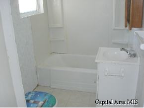 2208 South 14th Street Springfield, IL 62703 - Photo 7 of 9