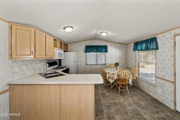 $22,500 | 201 South Greenfield Road, Unit 118, Mesa, AZ 85206