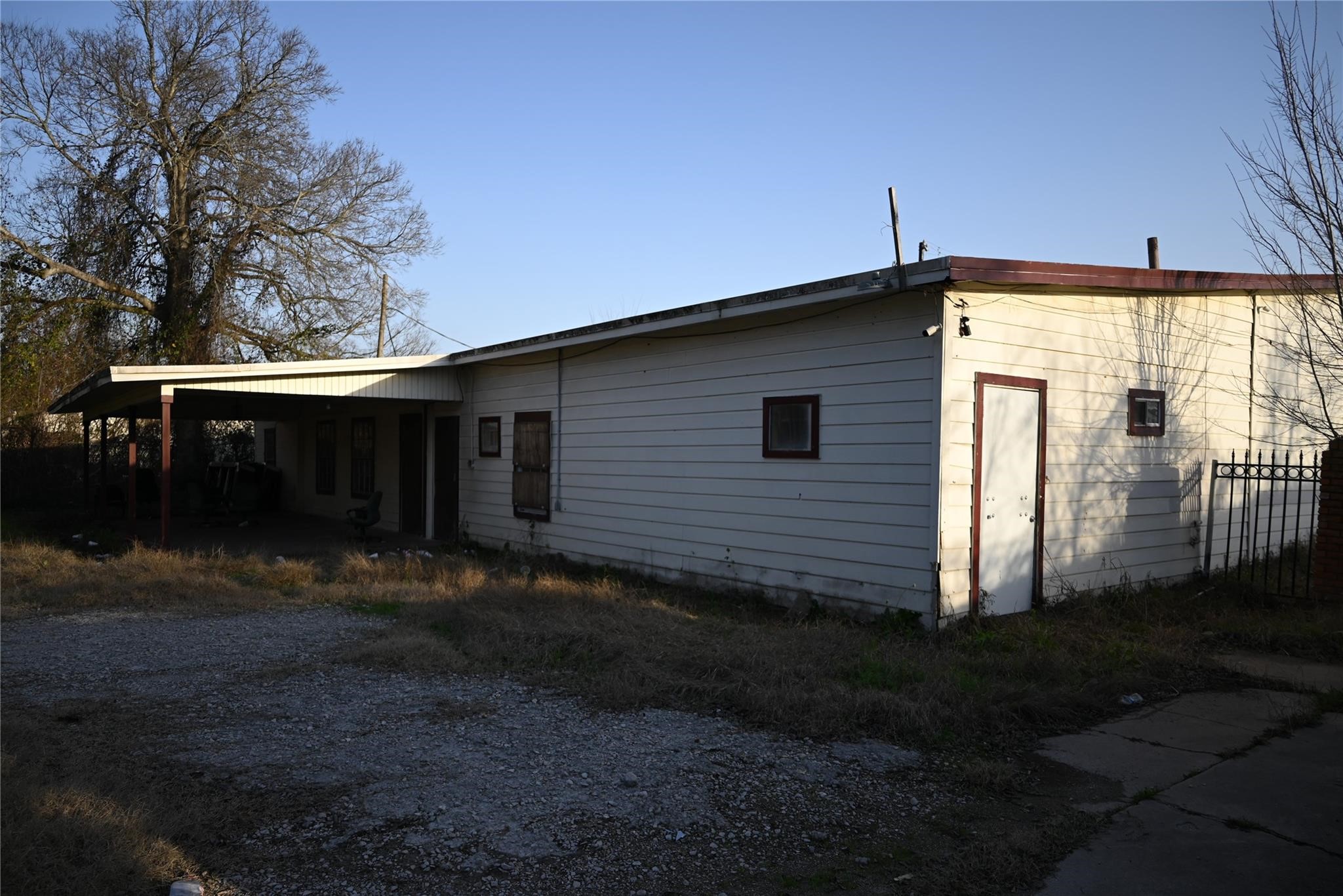 4609 Laura Koppe Road Houston, TX 77016 - Photo 3 of 6