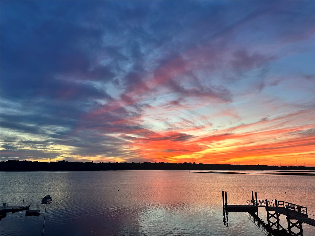 35 Hanson Road Barrington, RI 02806 - Photo 8 of 29