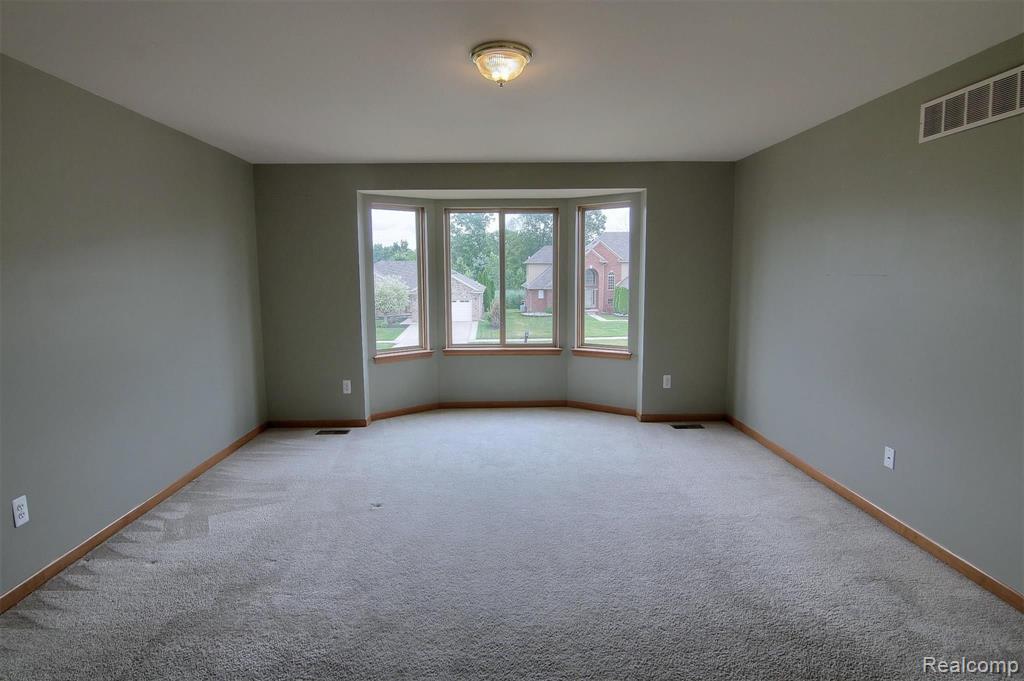 29158 Rachid Lane Chesterfield, MI 48047 - Photo 17 of 37
