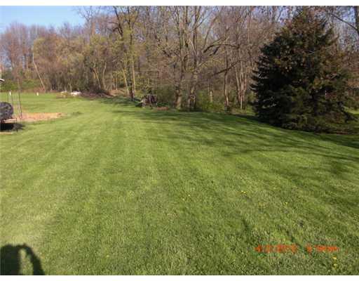344 Linnwood Road Eighty Four, PA 15330 - Photo 11 of 12 Yard/Garden.