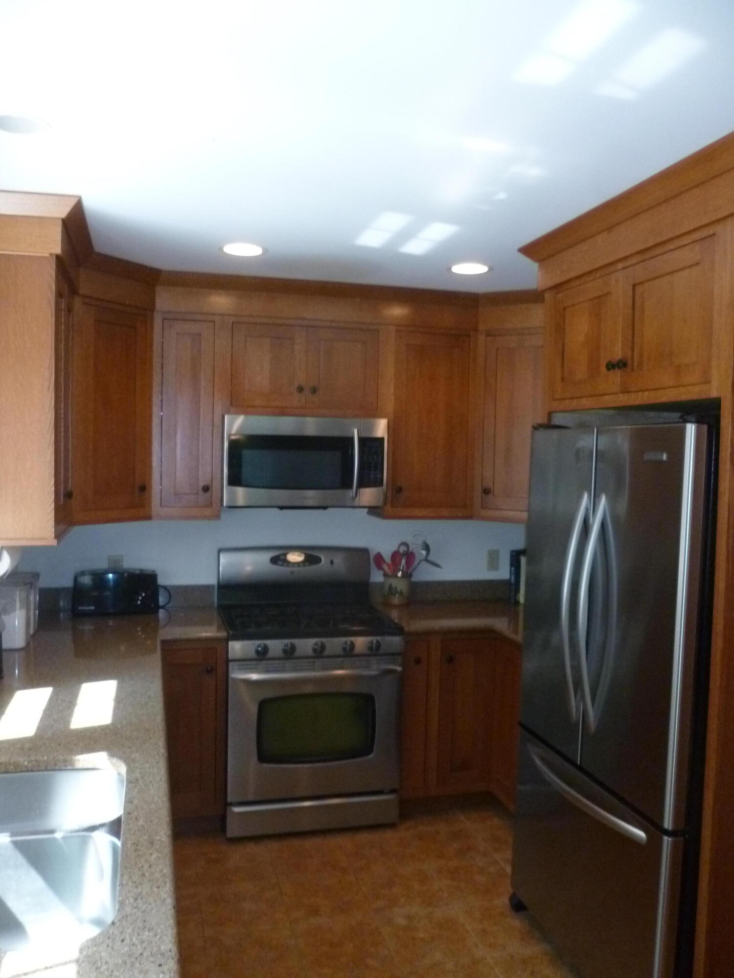 21 Cardinal Circle Standish, ME 04084 - Photo 9 of 27 2