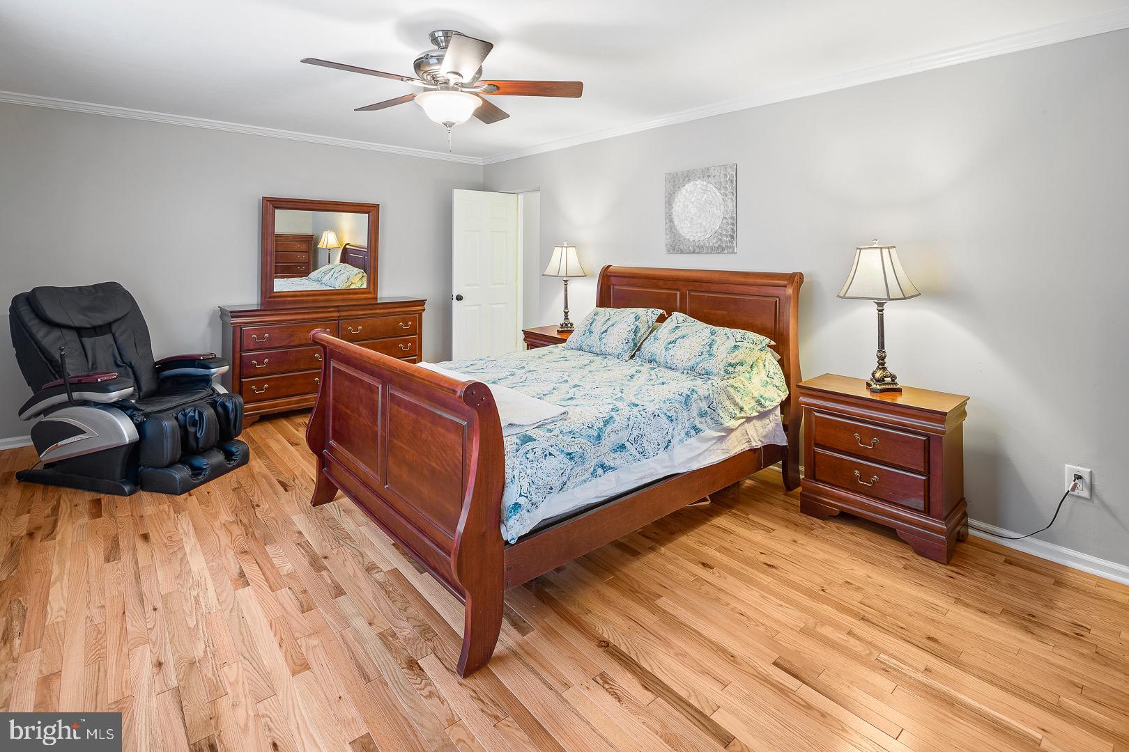 45 Pasadena Drive Hamilton, NJ 08619 - Photo 13 of 34 Large master bedroom addition with hardwood