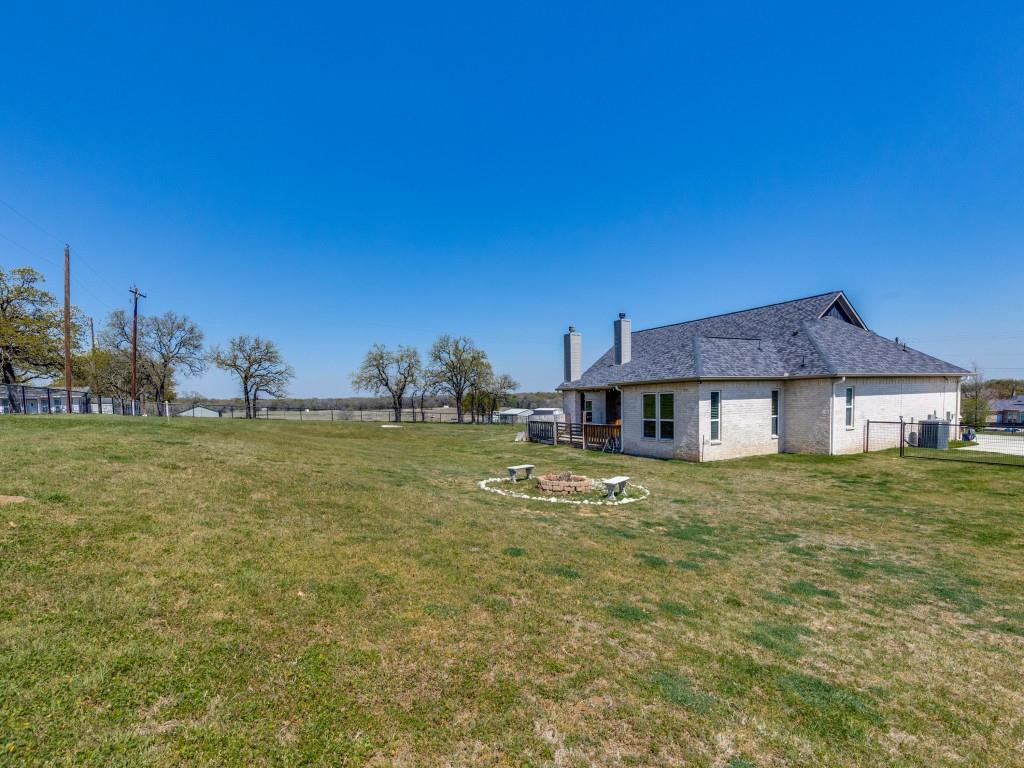 400 Christian Way Azle, TX 76020 - Photo 22 of 26