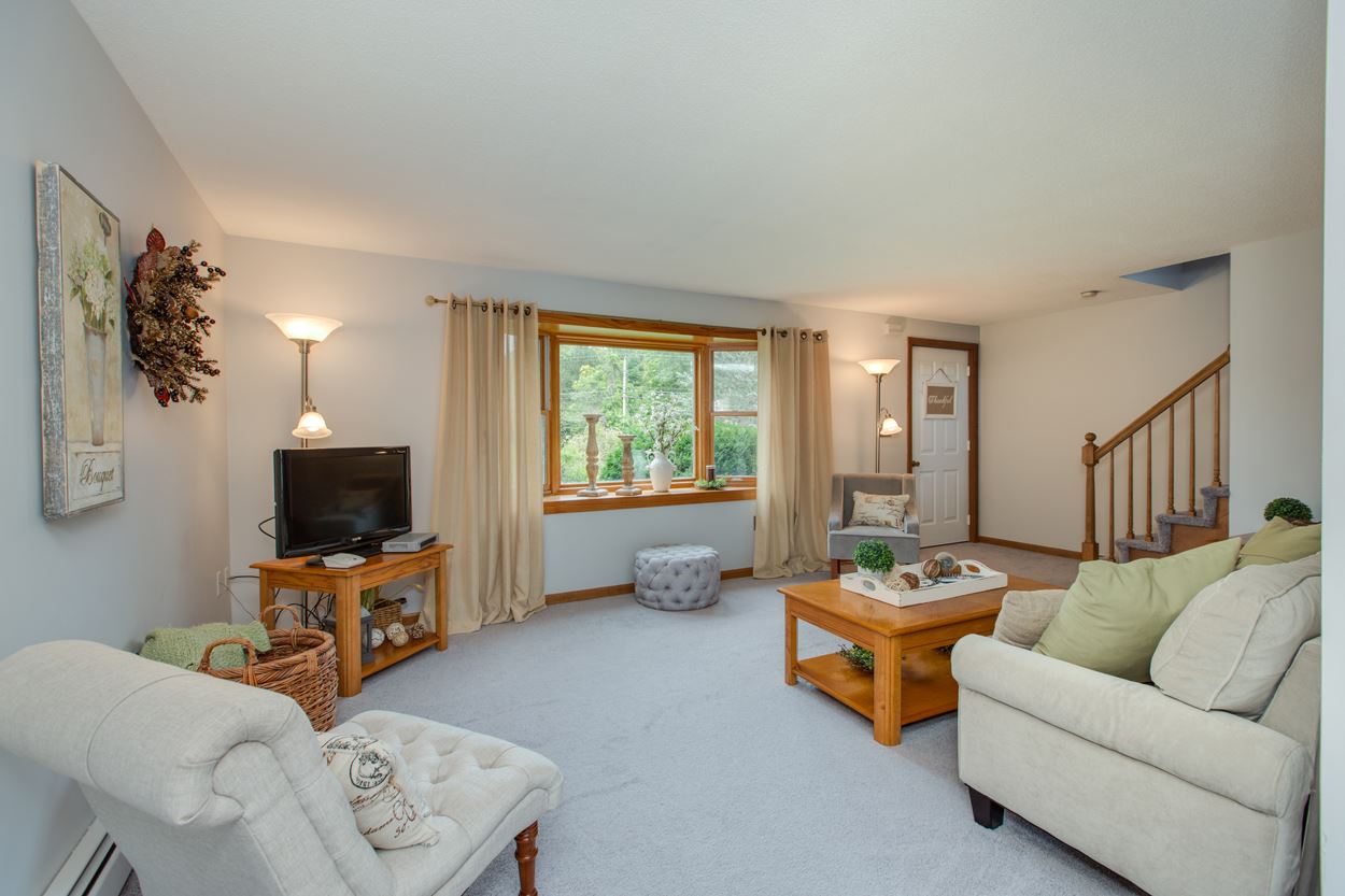54 Kingston Road, Unit B Plaistow, NH 03865 - Photo 11 of 40 Gallery Image 11