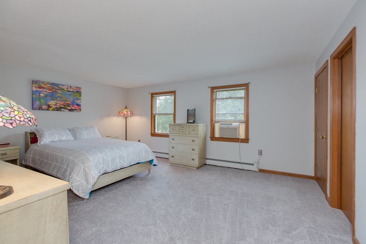 54 Kingston Road, Unit B Plaistow, NH 03865 - Photo 19 of 40 Gallery Image 19