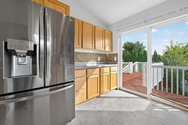 $430,000 | 1077 Gas Light, Sun Prairie, WI 53590