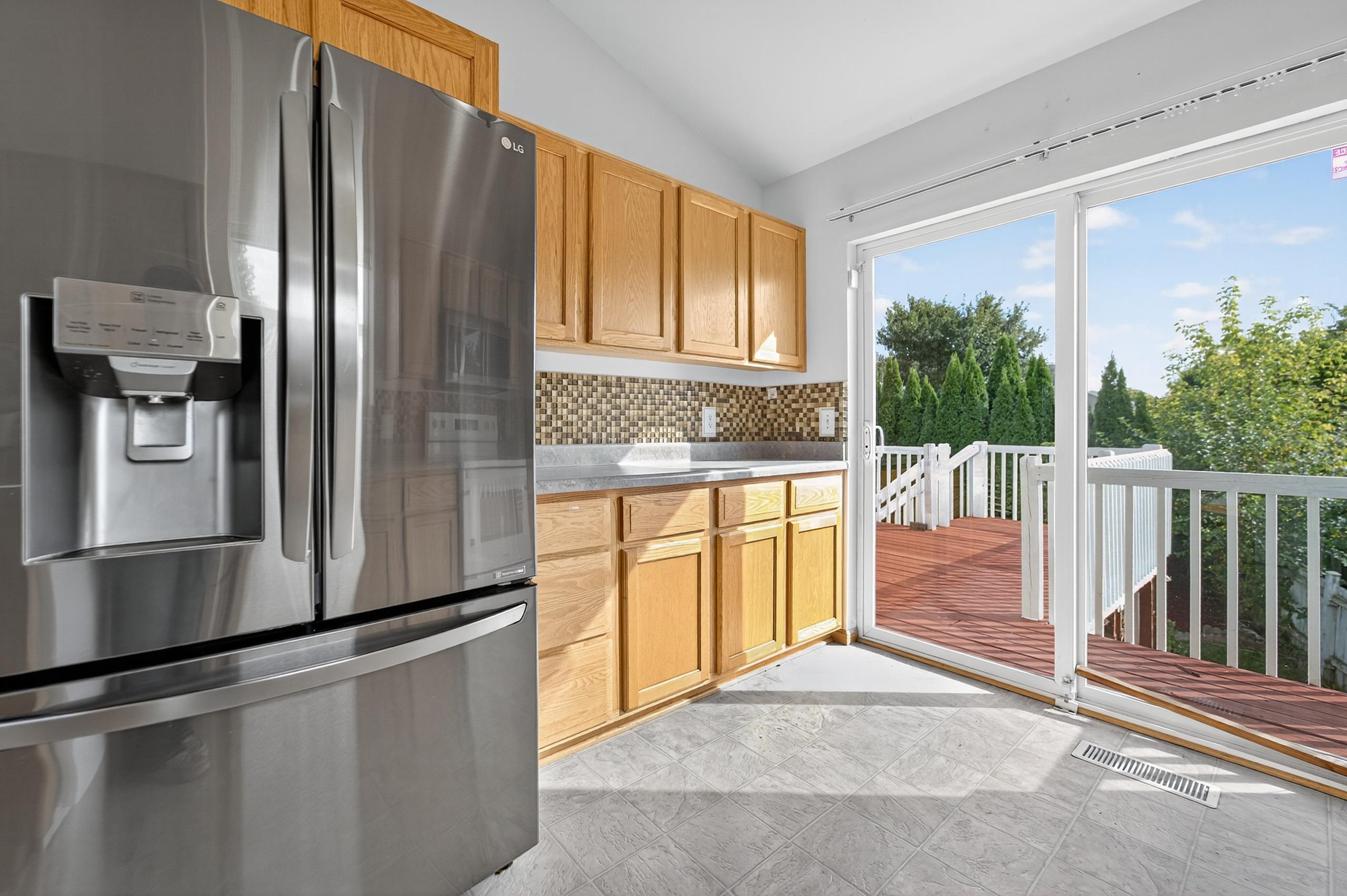 1077 Gas Light Sun Prairie, WI 53590 - Photo 13 of 50