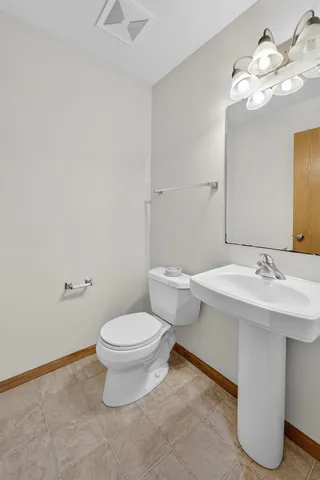 $430,000 | 1077 Gas Light, Sun Prairie, WI 53590