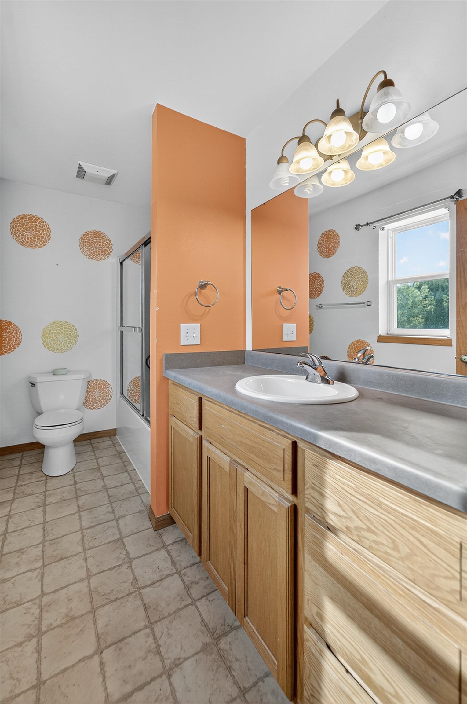 1077 Gas Light Sun Prairie, WI 53590 - Photo 21 of 50