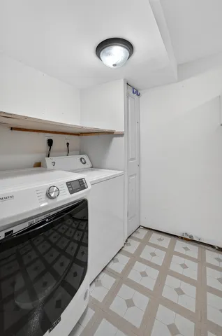 $430,000 | 1077 Gas Light, Sun Prairie, WI 53590