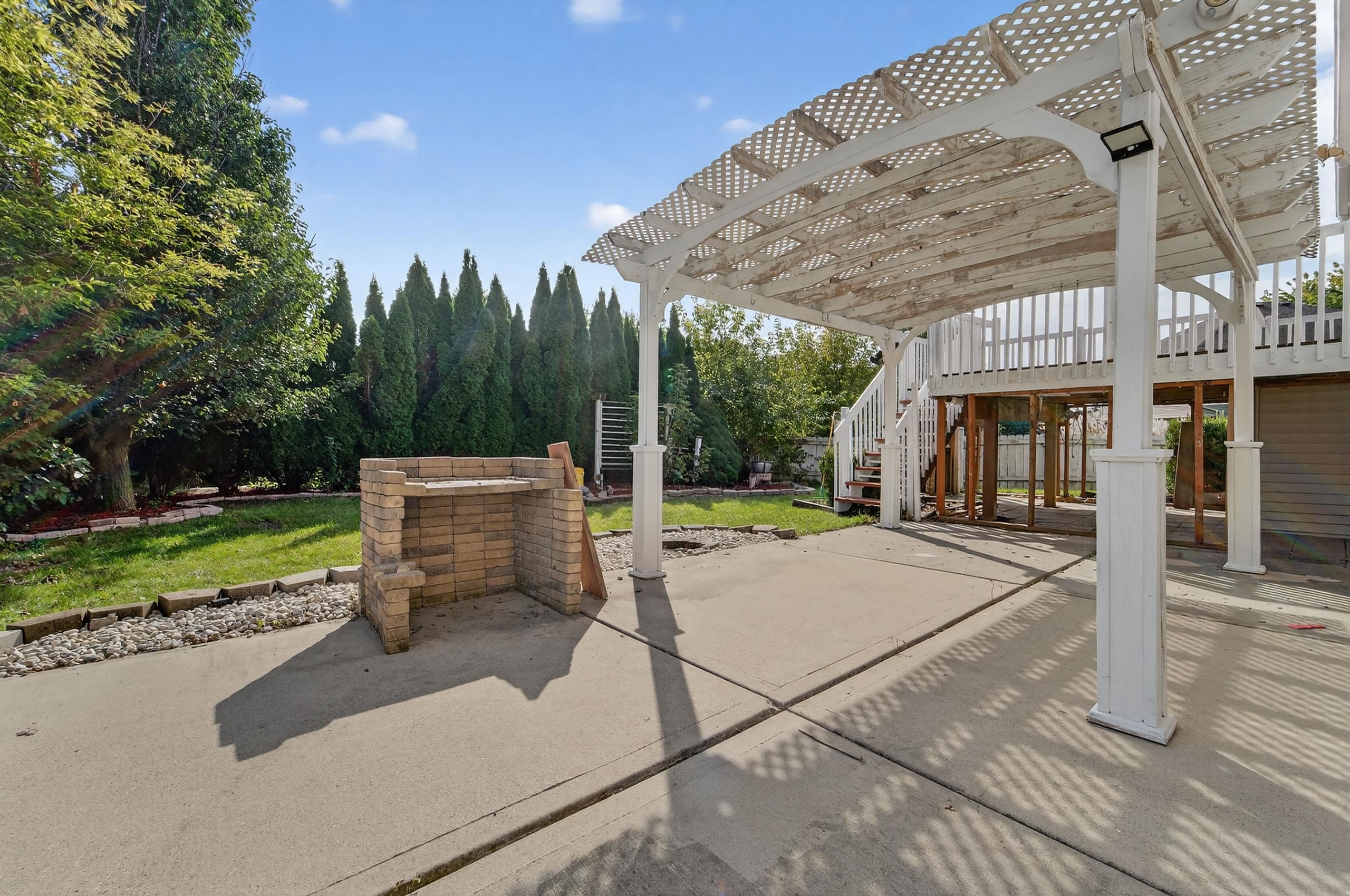 1077 Gas Light Sun Prairie, WI 53590 - Photo 40 of 50