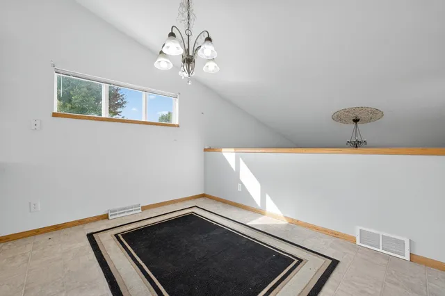 $430,000 | 1077 Gas Light, Sun Prairie, WI 53590