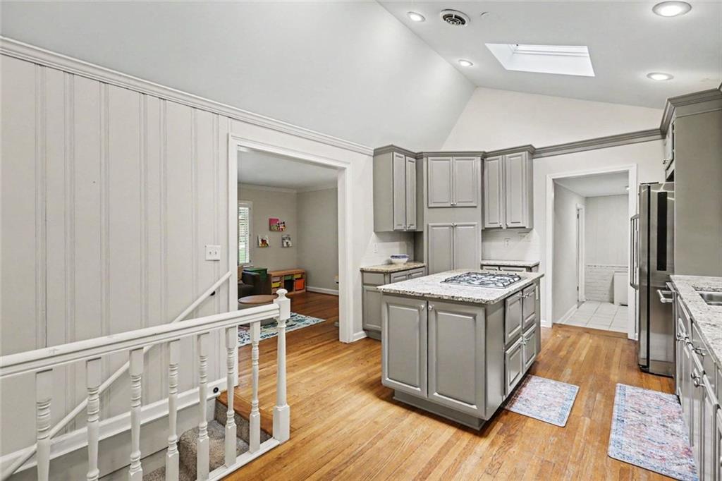 905 Homewood Court Decatur, GA 30033 - Photo 13 of 41