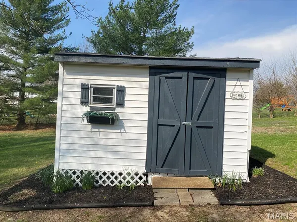 $269,900 | 6252 Yellow Brick Road, Washington, MO 63090