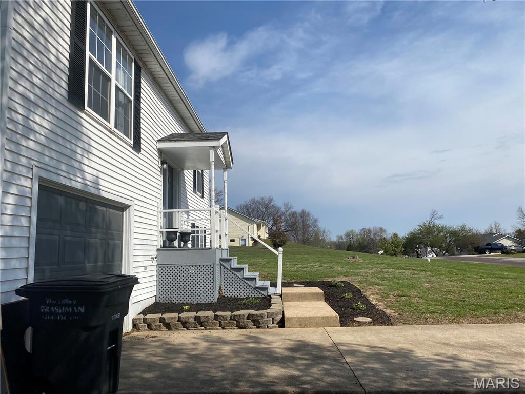 6252 Yellow Brick Road Washington, MO 63090 - Photo 15 of 53