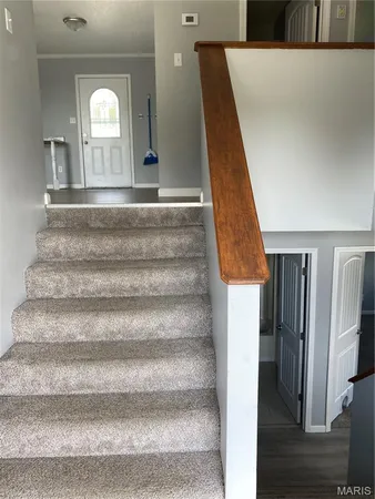 $269,900 | 6252 Yellow Brick Road, Washington, MO 63090