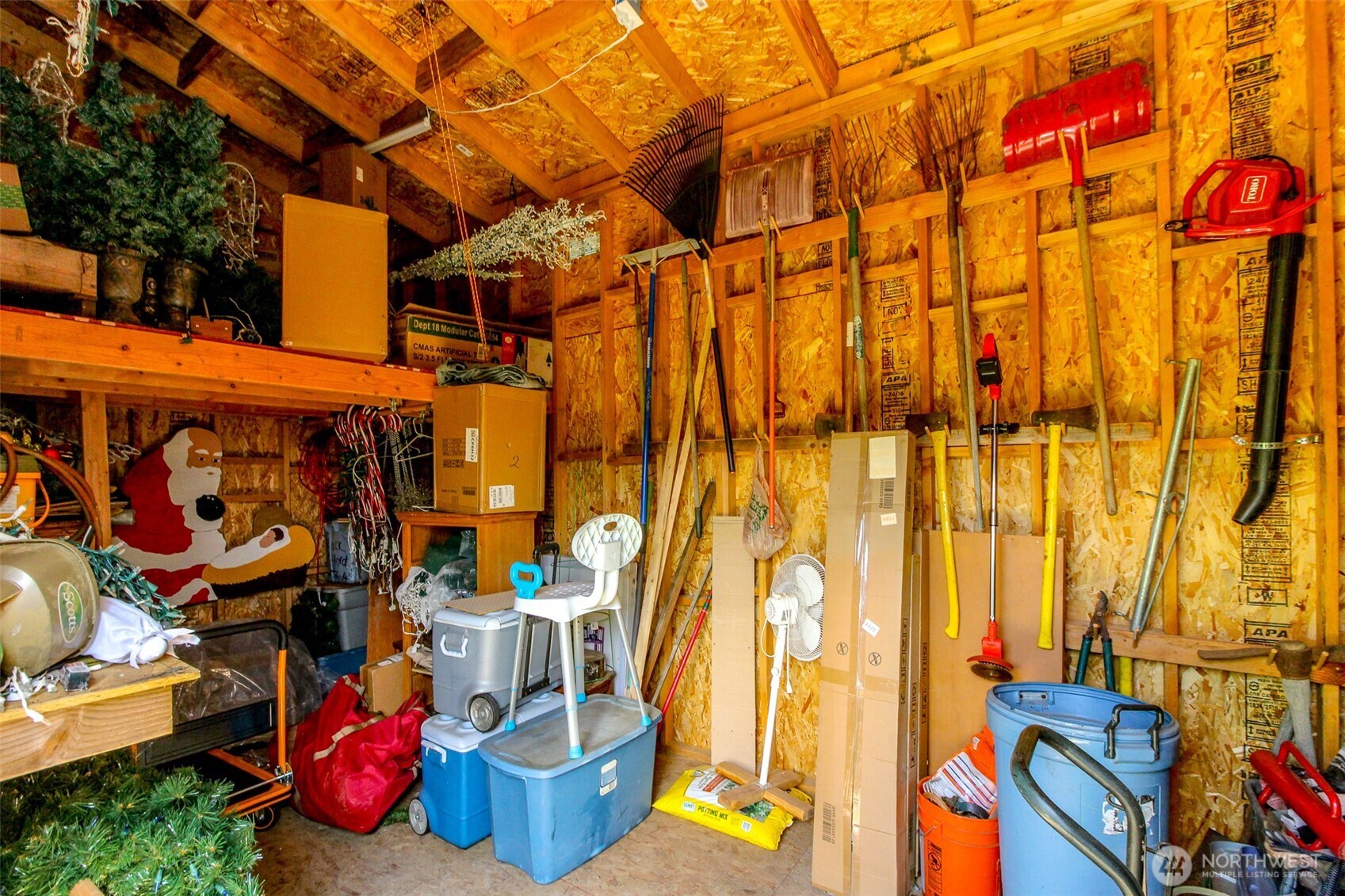 27716 Entwhistle Road East Buckley, WA 98321 - Photo 34 of 39