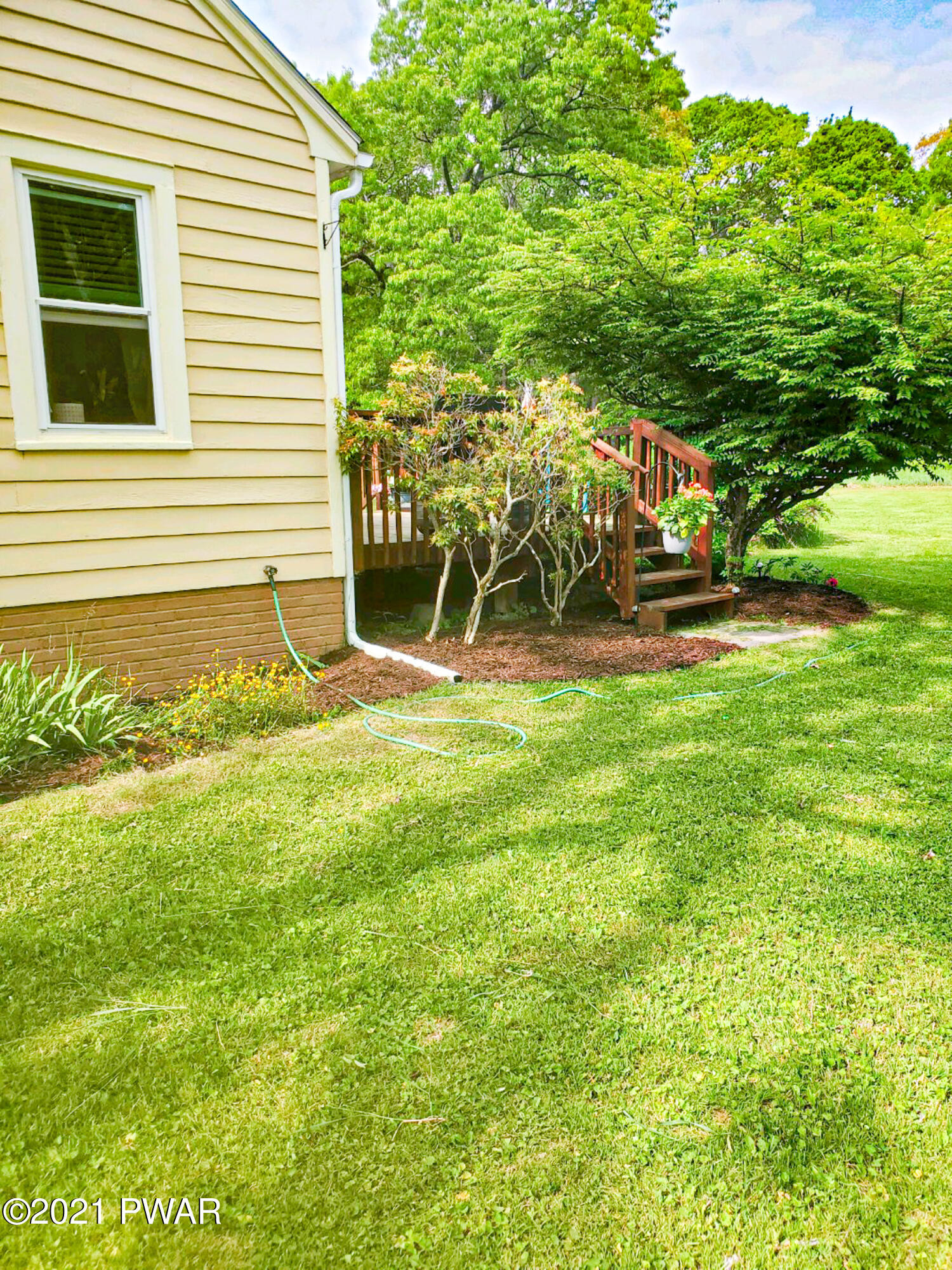 446 Rowland Road Greeley, PA 18425 - Photo 6 of 60 IMG_7804