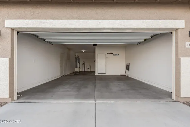a view of a garage