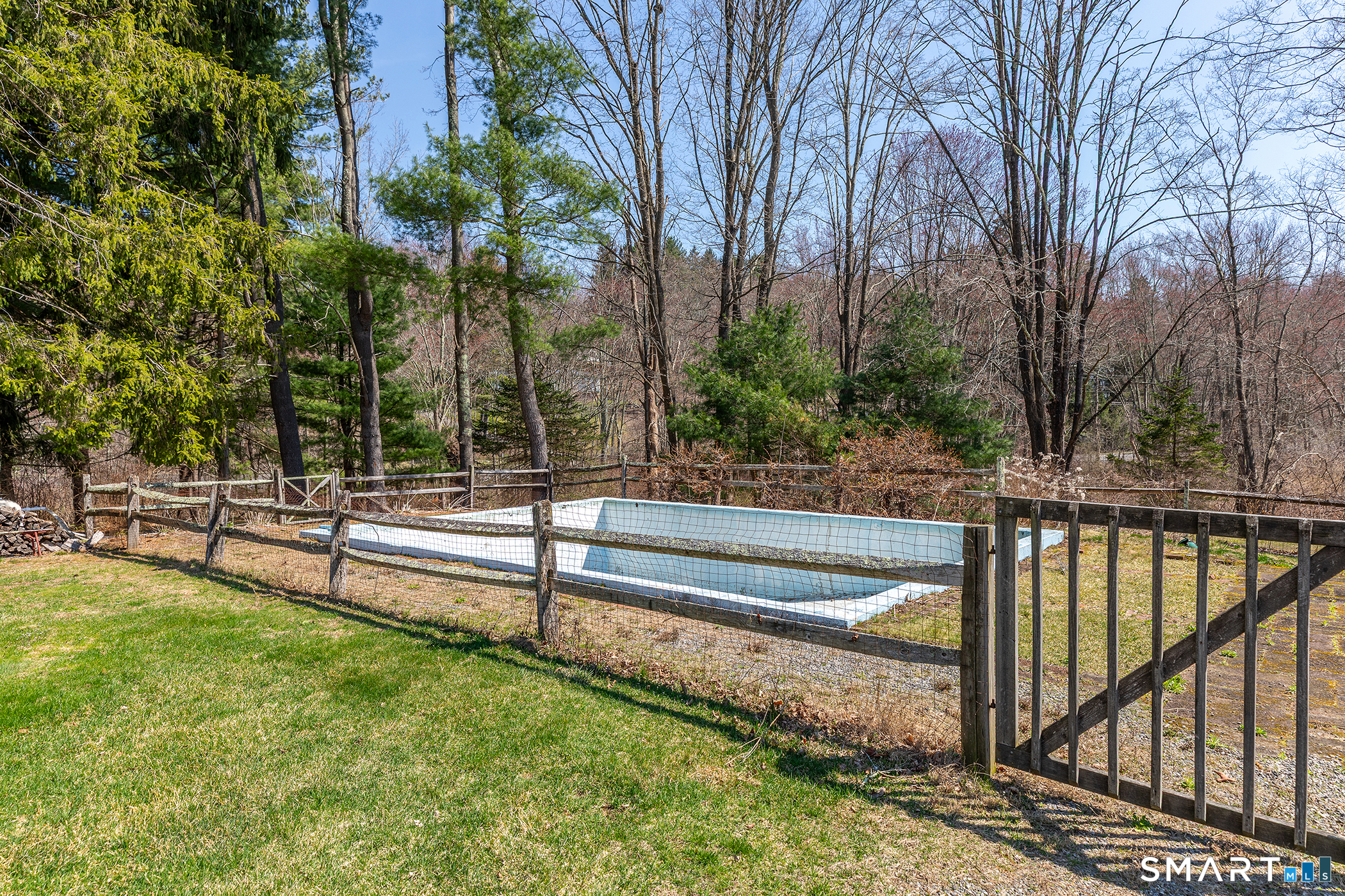 66 Artillery Road Middlebury, CT 06762 - Photo 23 of 25