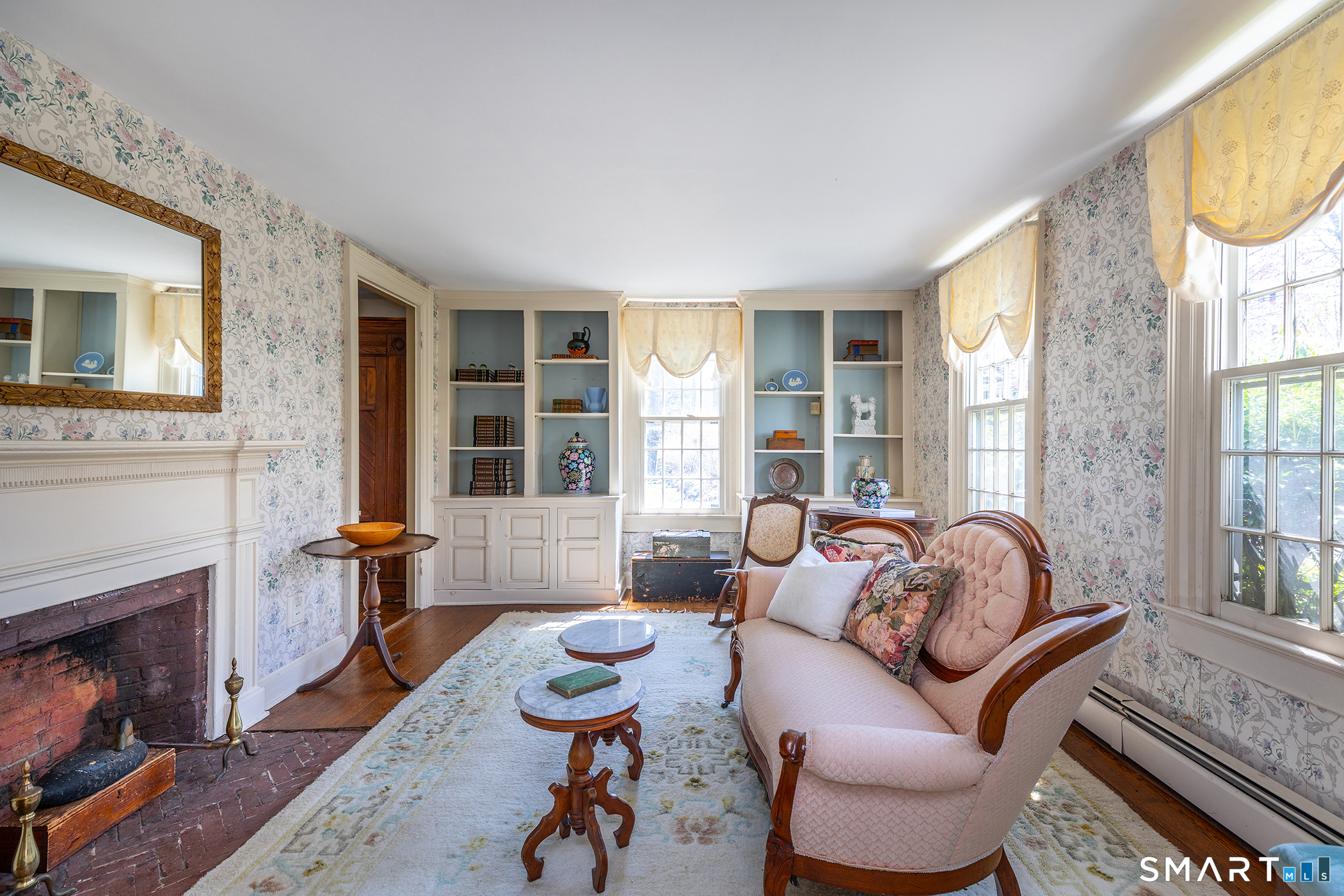 66 Artillery Road Middlebury, CT 06762 - Photo 4 of 25