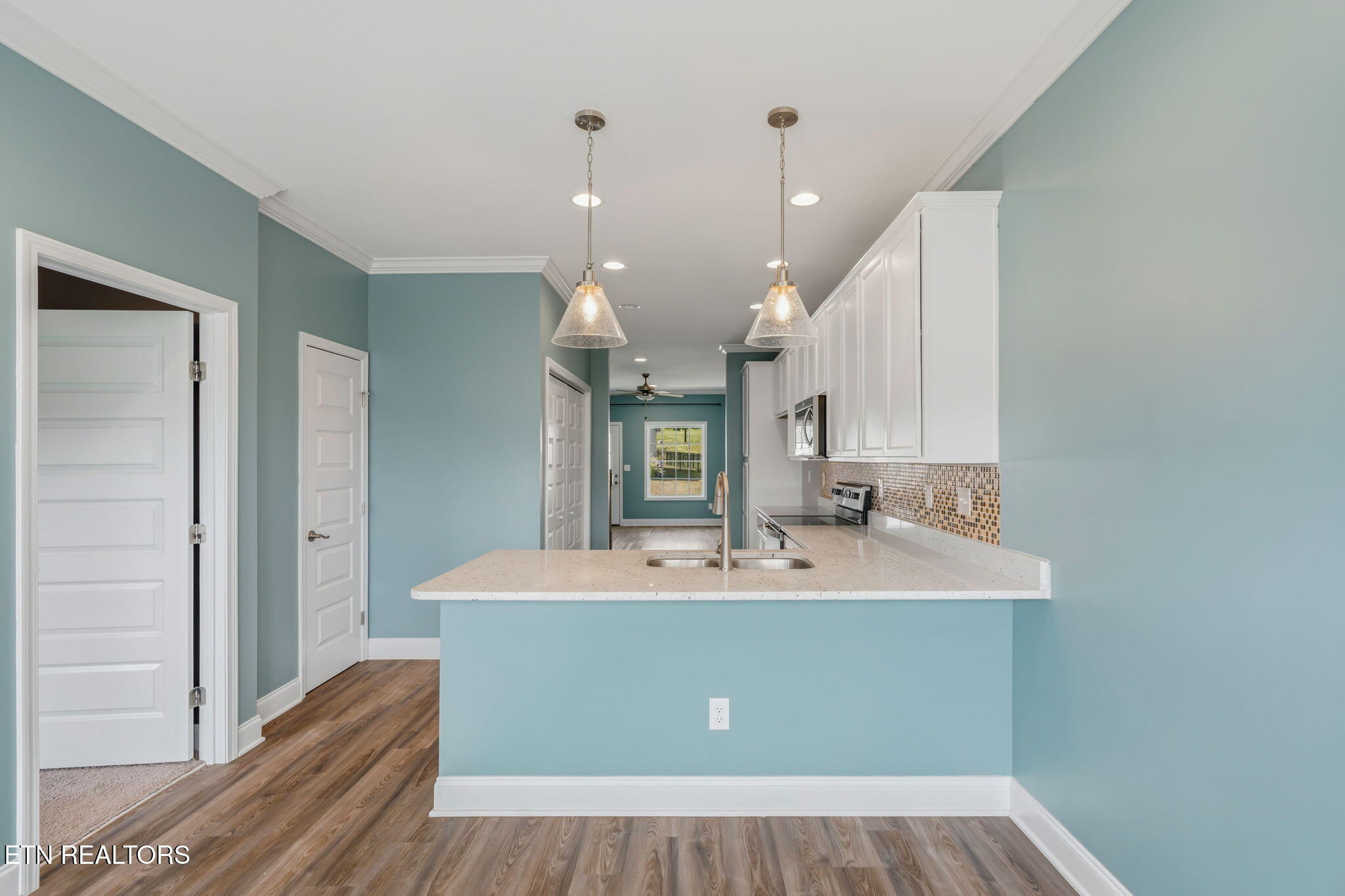 105 Fortenberry Street Oak Ridge, TN 37830 - Photo 17 of 60 Kitchen