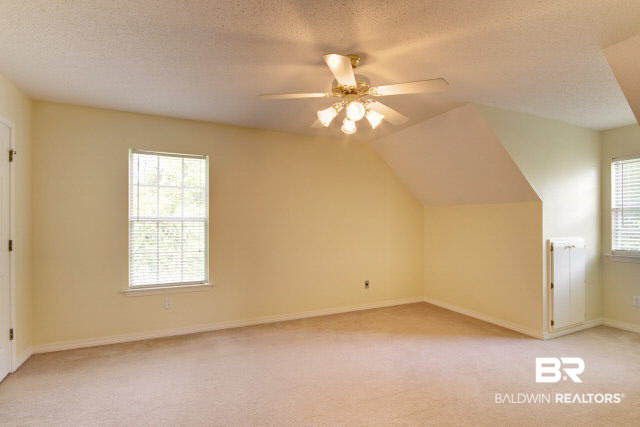 185 Lakeview Loop Daphne, AL 36526 - Photo 17 of 20