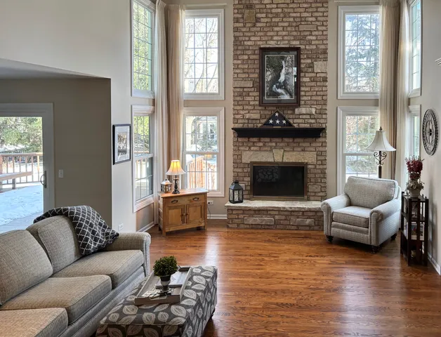 $775,000 | 3740 Caine Drive, Naperville, IL 60564