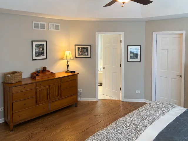 $775,000 | 3740 Caine Drive, Naperville, IL 60564