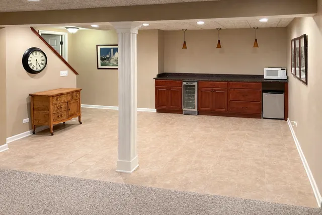 $775,000 | 3740 Caine Drive, Naperville, IL 60564