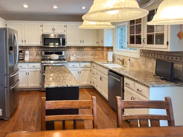 $775,000 | 3740 Caine Drive, Naperville, IL 60564