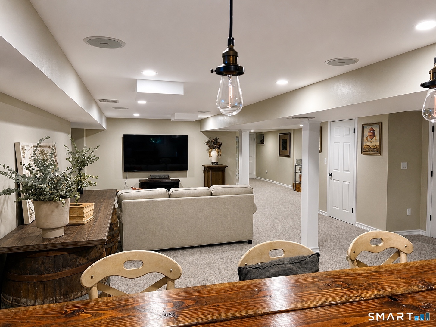 186 Schiller Road Fairfield, CT 06825 - Photo 4 of 15 Gallery Image 4
