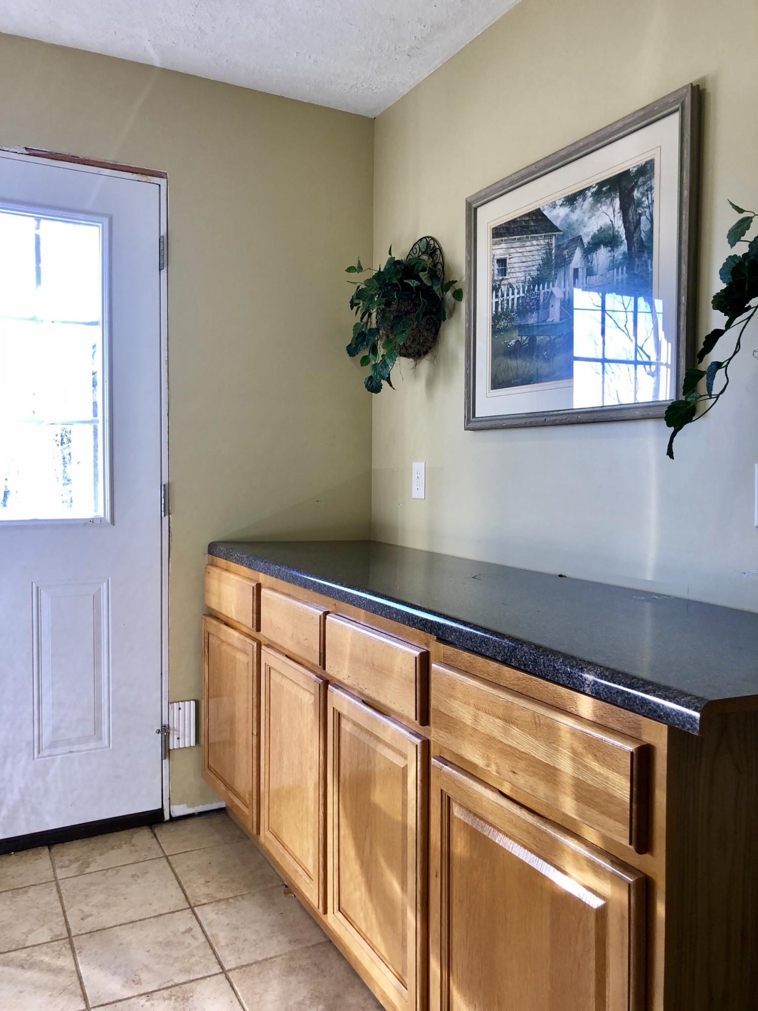 201 Church Road La Follette, TN 37766 - Photo 20 of 37 Laundry room