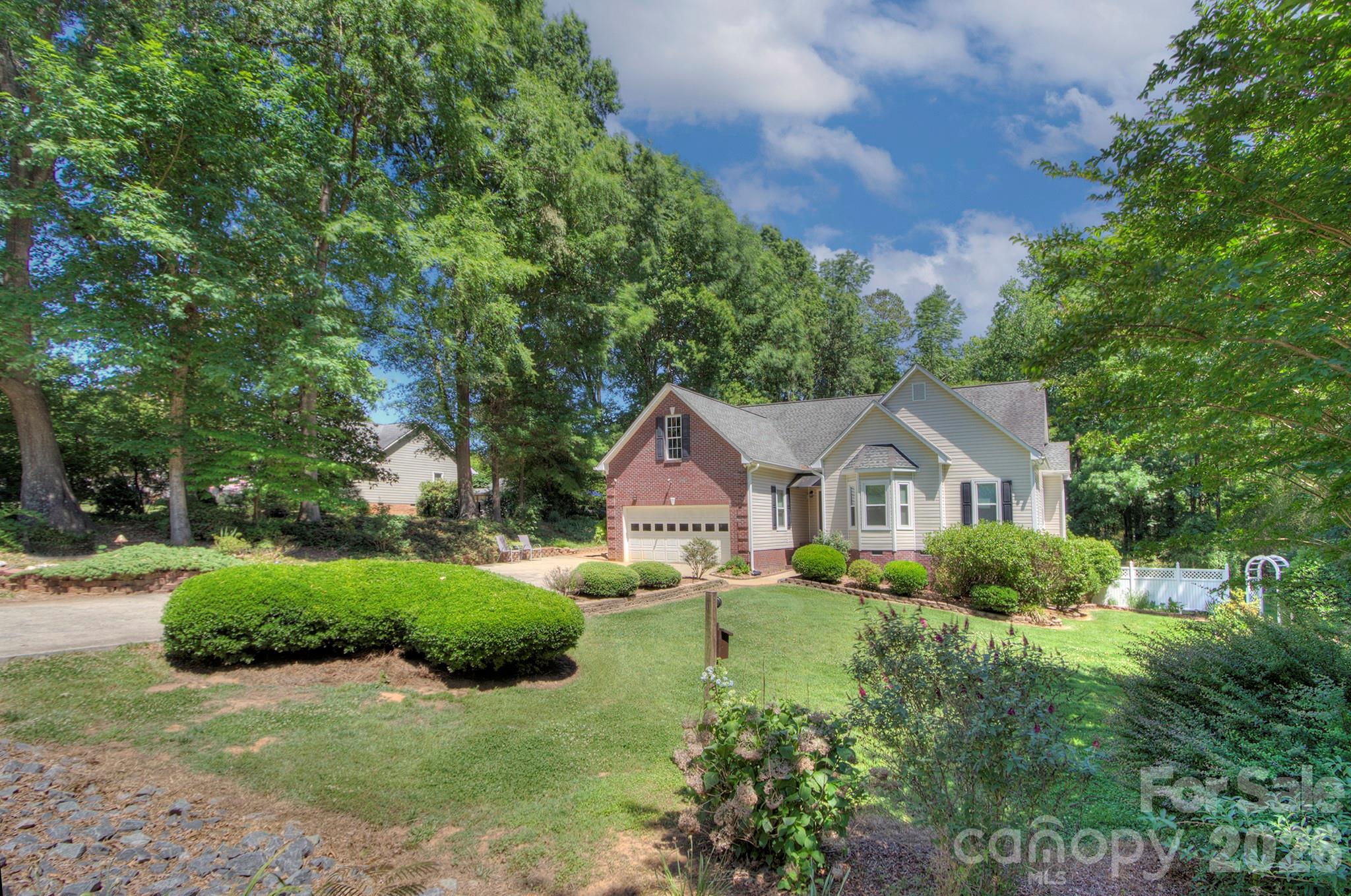 204 Jim Parker Road Monroe, NC 28110 - Photo 2 of 37