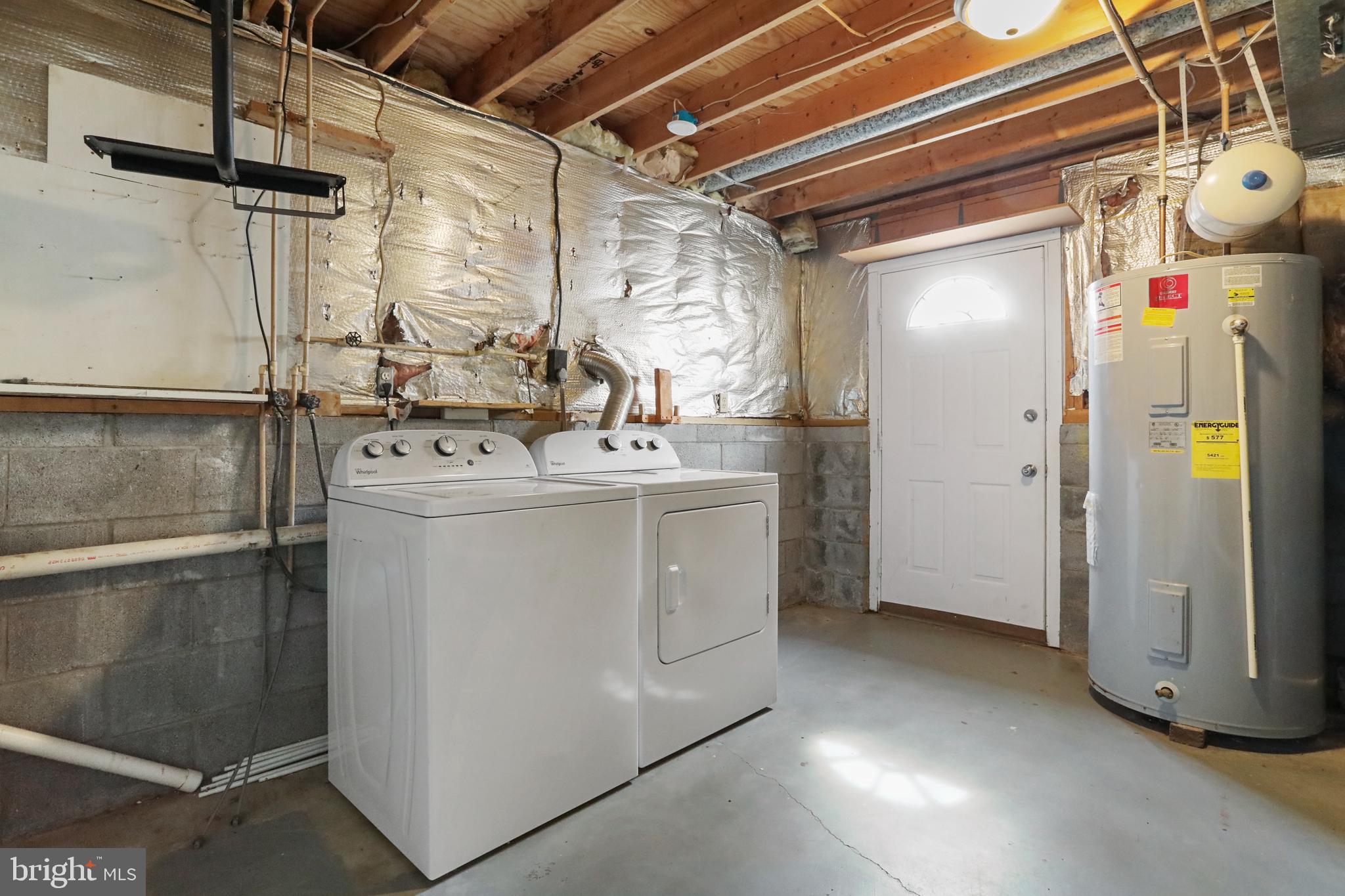 235 Roth Avenue Taneytown, MD 21787 - Photo 36 of 42 Laundry Area