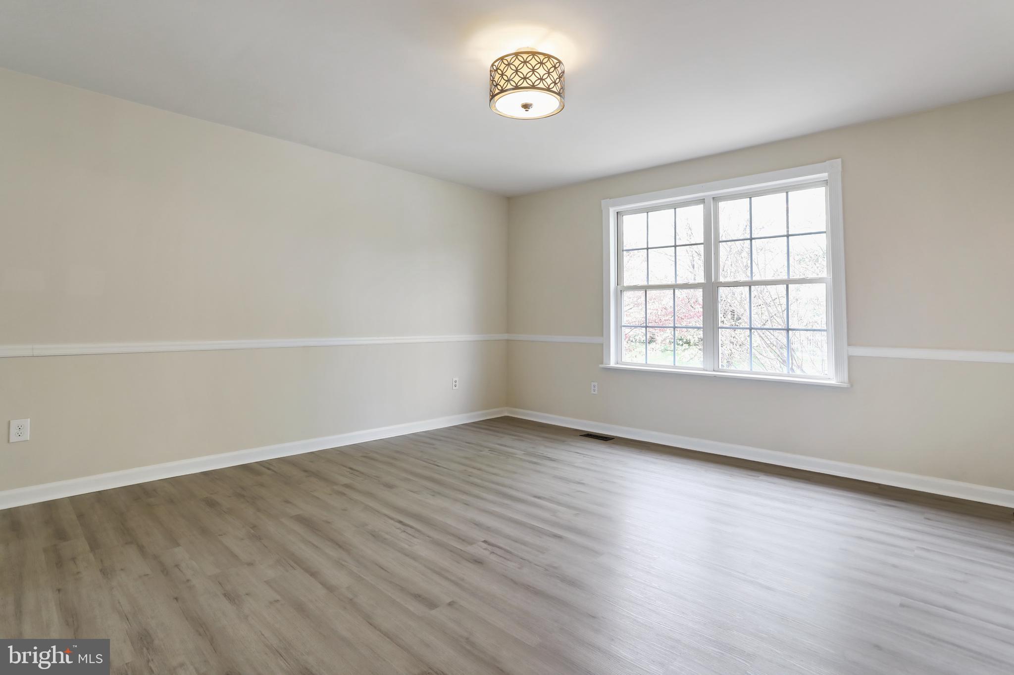 235 Roth Avenue Taneytown, MD 21787 - Photo 4 of 42 Family Room
