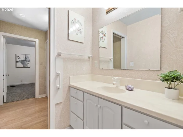 $625,000 | 2965 Olive Street, Eugene, OR 97405