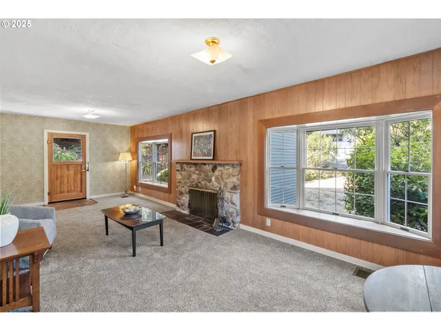 $625,000 | 2965 Olive Street, Eugene, OR 97405