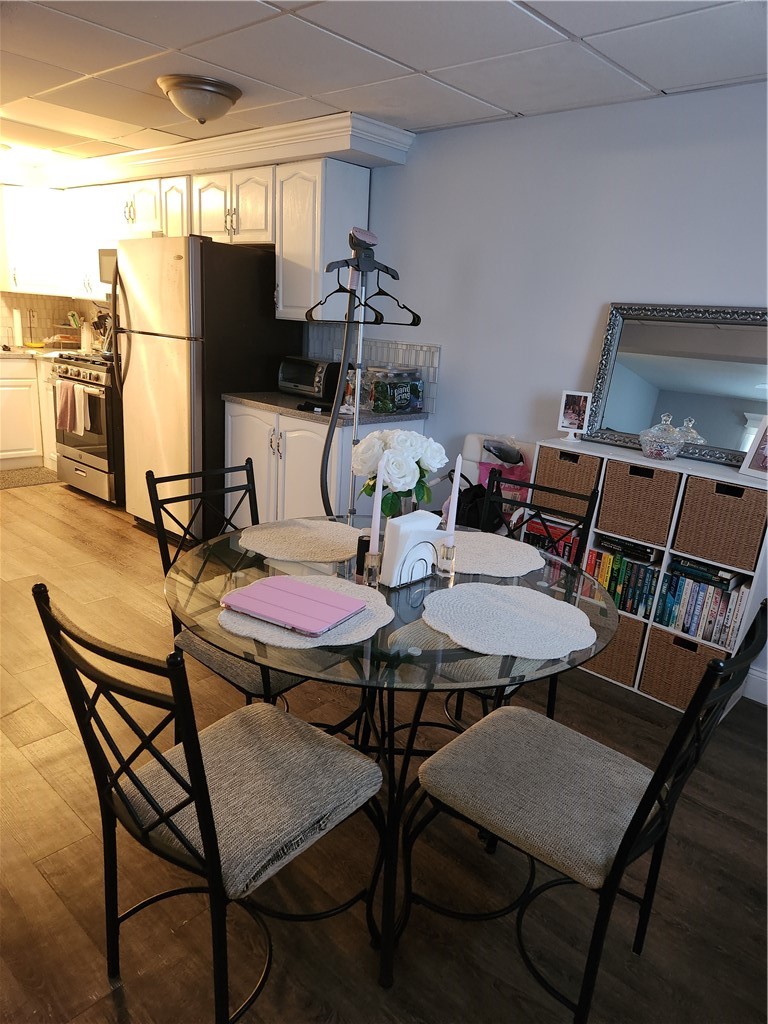 75 Chiswick Road Warwick, RI 02889 - Photo 14 of 32