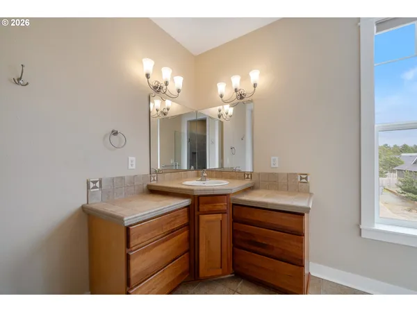 $840,000 | 34510 Pinyon Drive, Nehalem, OR 97131