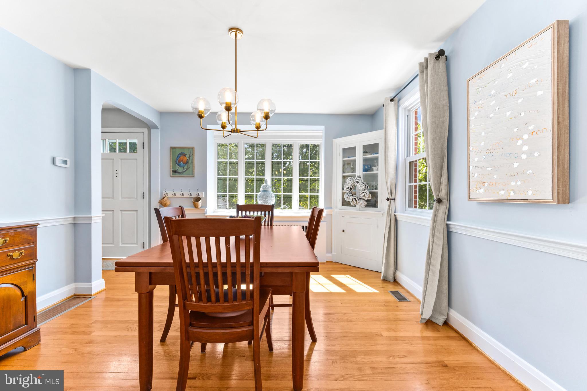 7107 Rich Hill Road Baltimore, MD 21212 - Photo 19 of 52 Bay window overlooking the front of house