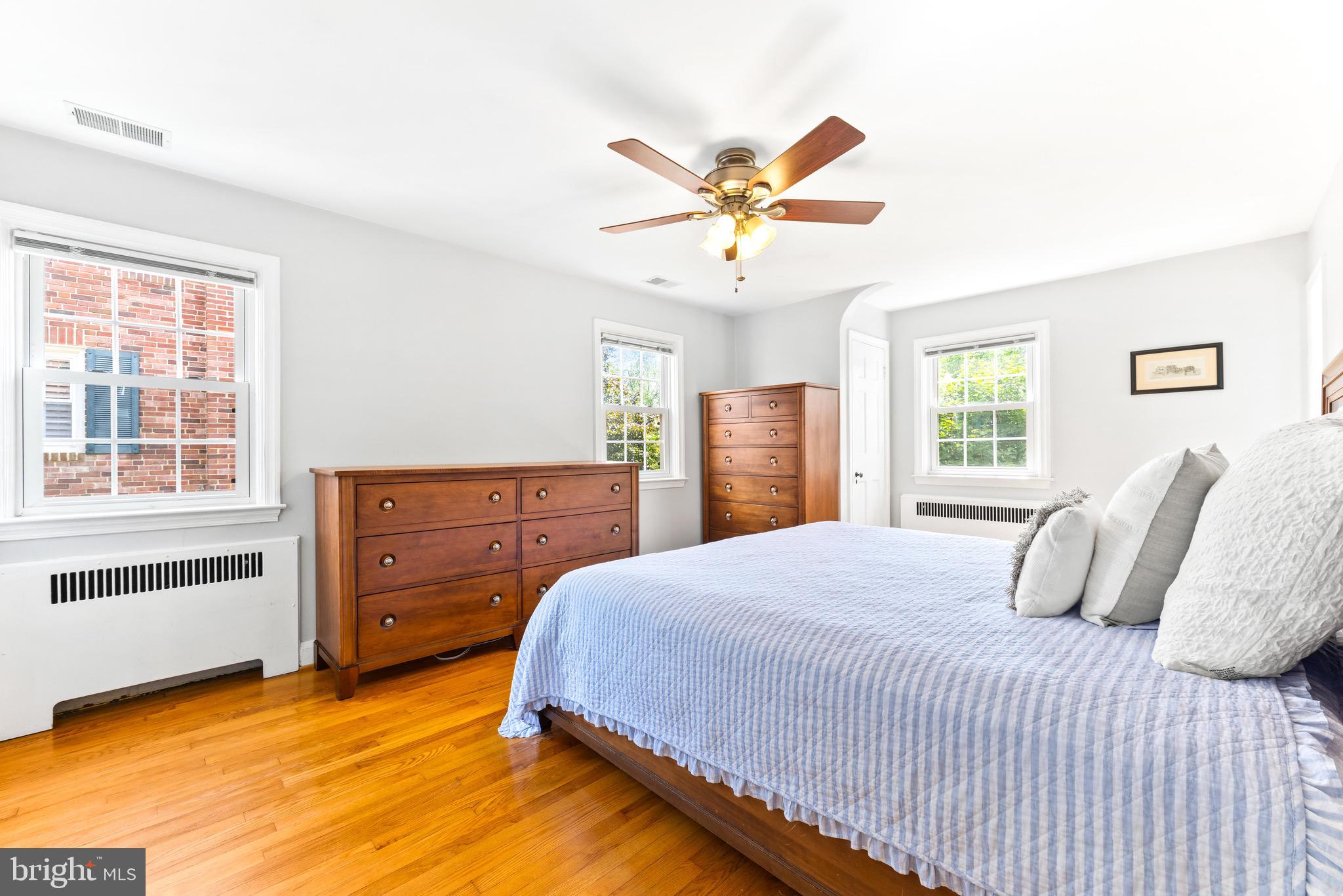 7107 Rich Hill Road Baltimore, MD 21212 - Photo 24 of 52 Primary bedroom with en suite