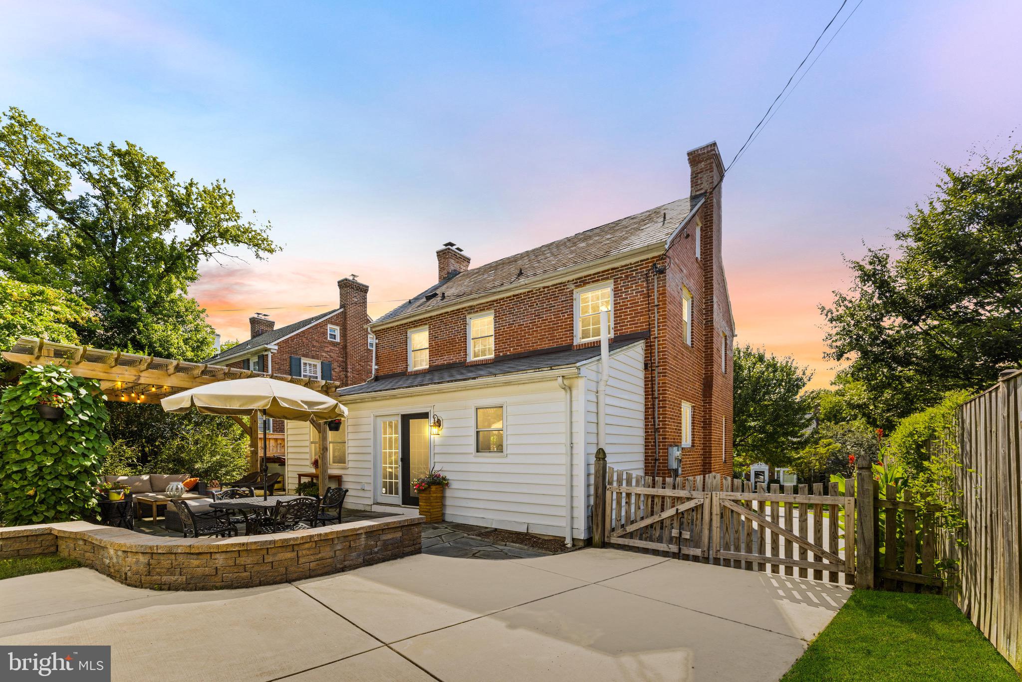 7107 Rich Hill Road Baltimore, MD 21212 - Photo 36 of 52 Rear view of house