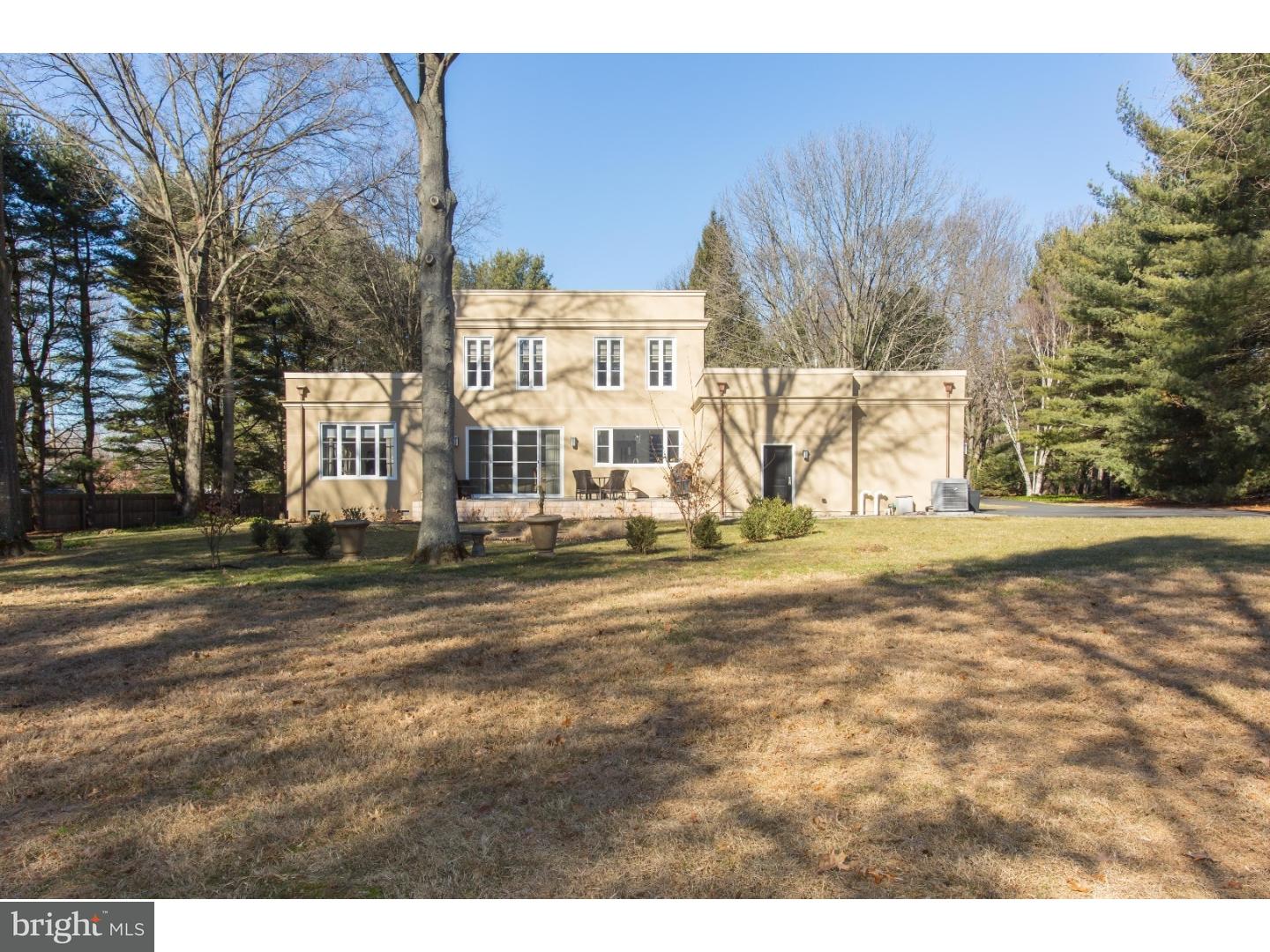 600 East Hillendale Road Chadds Ford, PA 19317 - Photo 6 of 25 View in Back