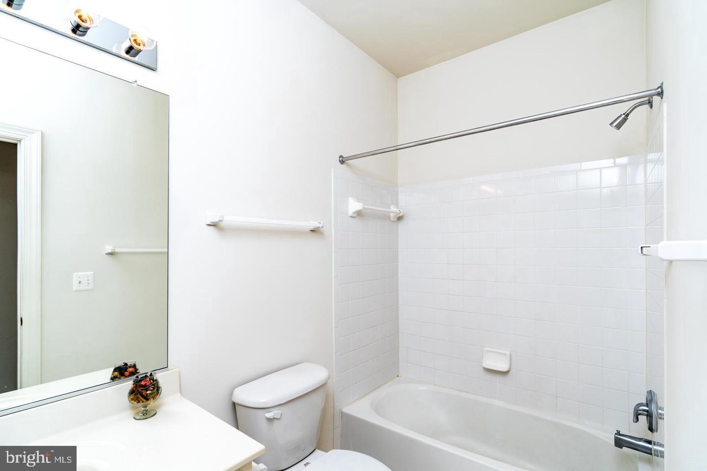 6888 Witton Circle Gainesville, VA 20155 - Photo 21 of 29