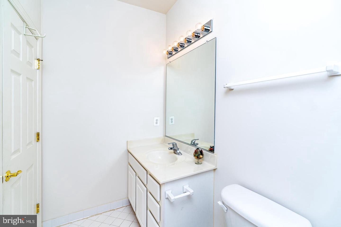 6888 Witton Circle Gainesville, VA 20155 - Photo 22 of 29