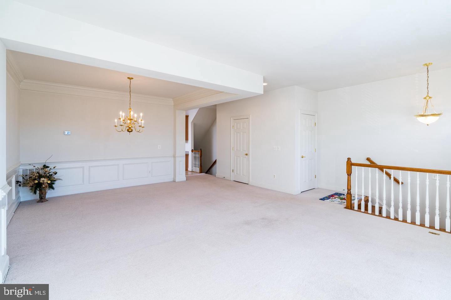 6888 Witton Circle Gainesville, VA 20155 - Photo 3 of 29