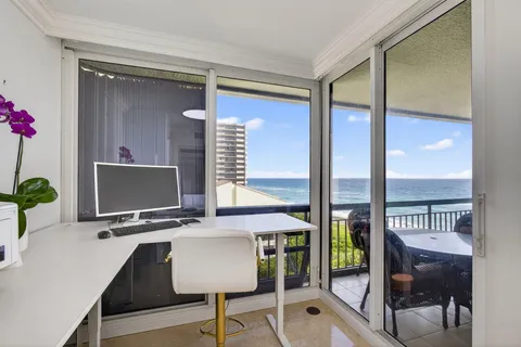 $1,500,000 | 4000 North Ocean Drive, Unit 701, Singer Island, FL 33404